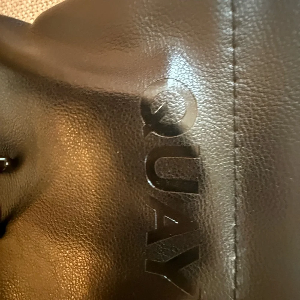 Quay Aviator-Style Sunglasses in Brown with Black Case Never Worn